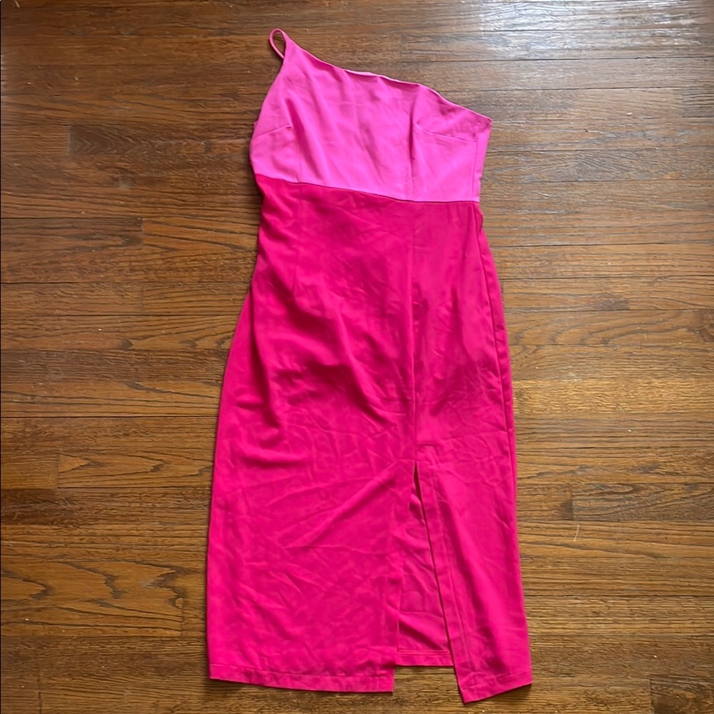 Petal & Pup One-Shoulder Two-Tone Fuchsia Pink Midi Dress
